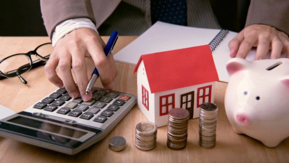 Calcul des frais obligatoires et annexes lors d’un achat de bien immobilier